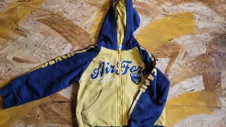 Tepláková souprava, tepláky a ponožky, 86–98