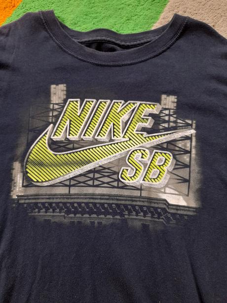 Nike triko,tričko unisex, nike,l