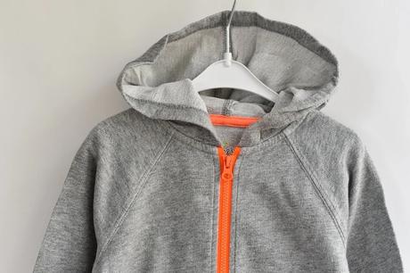 Mikina vel. 18 m, jumping beans,86