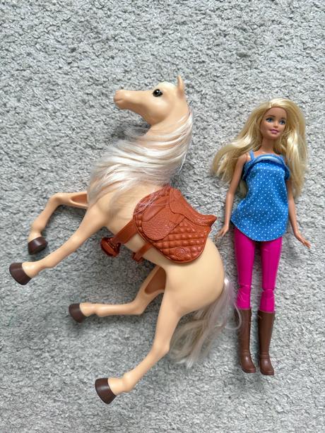 Barbie a koněm, 