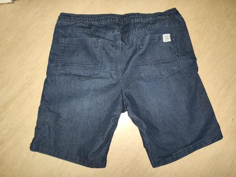 Kraťasy livergy 52, 52