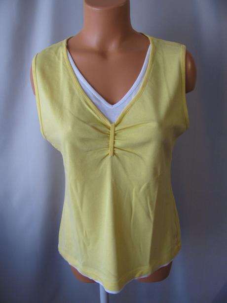 Triko bez rukávů, 48