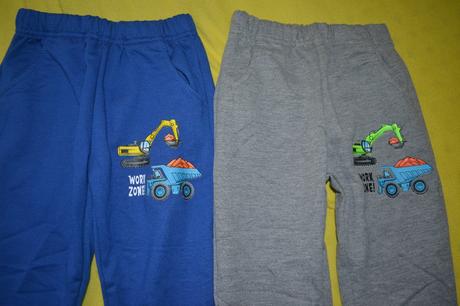 2x chlapecké s bagrem , v.104, 104