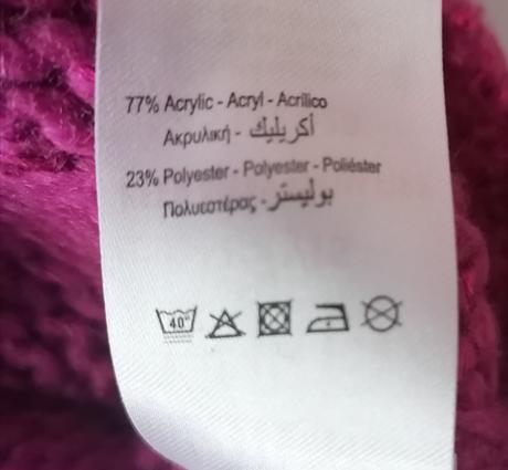 Růžový svetr s kapsami vel 116 - 122, 116