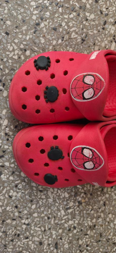 Crocsy 28, 28