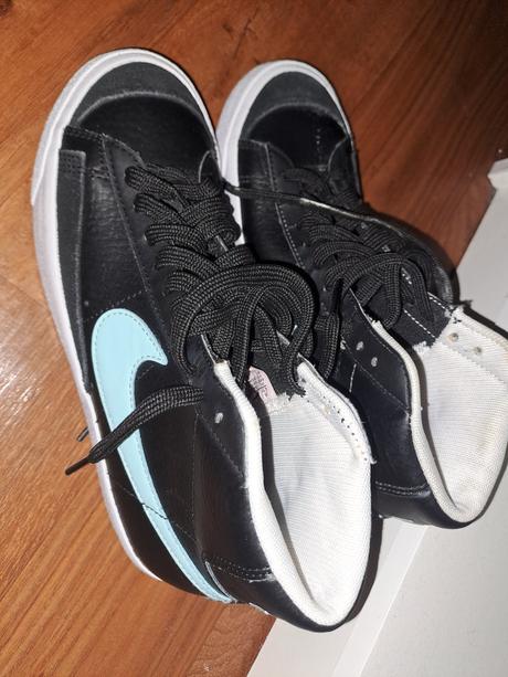 Vel 36,5 pekne kotnikove tenisky, nike,36