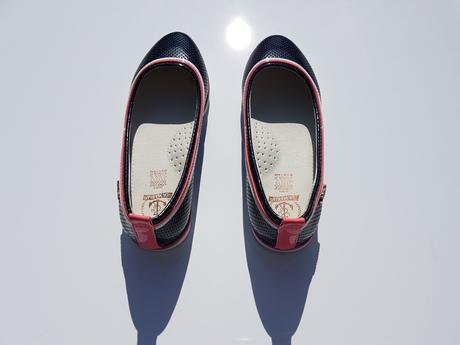 I119 dívčí lakované balerínky vel. 33, 33