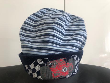 Cepice modra auto, 86