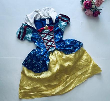 An22/ kostým sněhurka - v.6/8 let,