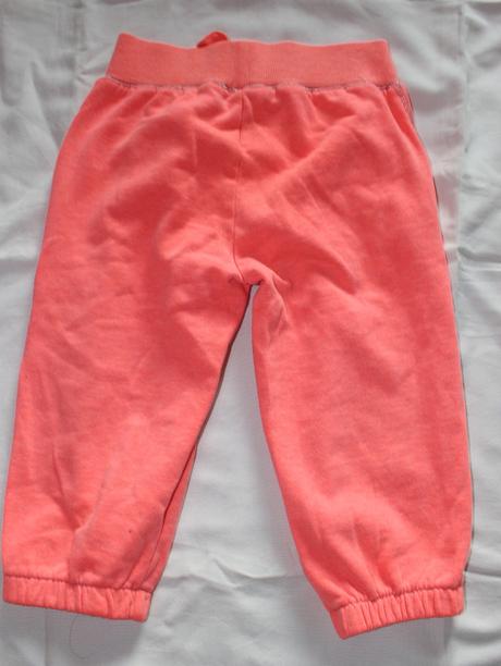 Av13. třičtvrteční tepláky 4-5 let, debenhams,110