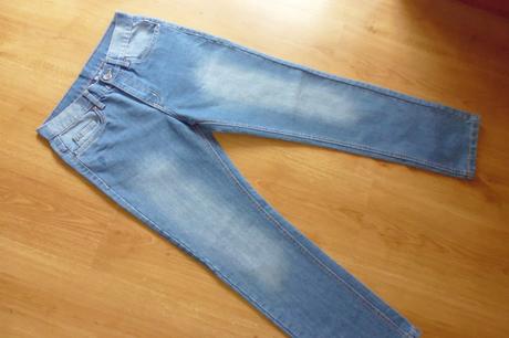 Džíny, 158