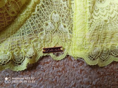 Podprsenka zn."dorina" vel."80e", 80e