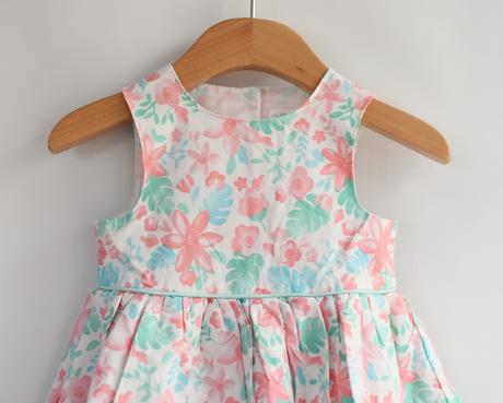 Šaty vel. 6 - 9 m, primark,74