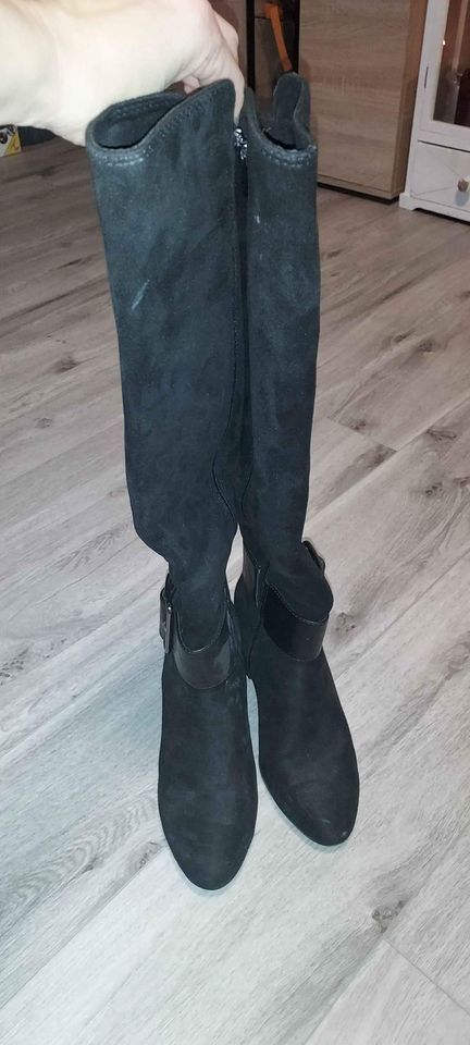 Semišové vysoké kozačky na podpatku vel 40, deichmann,40