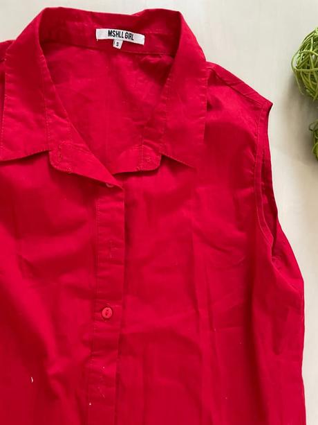 Červený top do uzlu, vel s, mshll girl, s