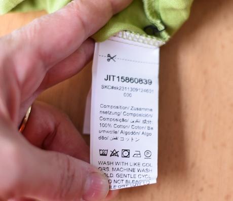 Šaty vel. 9 let, 134