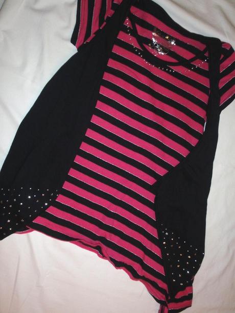 Luxusní cípatý pruhovaný top s černým bolérkem, girl2girl,158