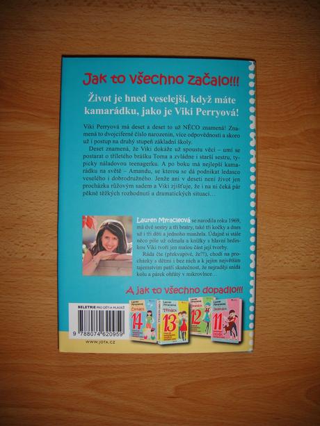 Kniha neobyčejný deník obyčejné holky deset,