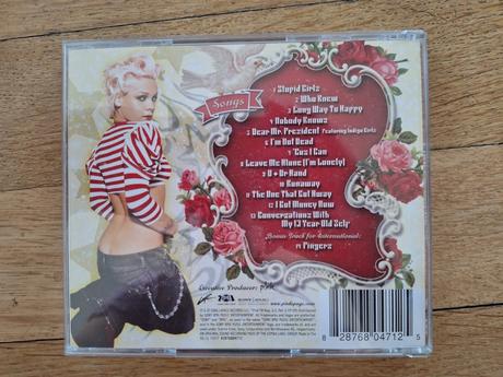 Cd pink i'm not dead,