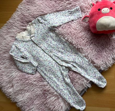 Overalek krémové barvy - v.1 měs . zn. m&s, marks & spencer,56