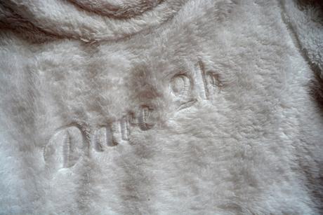 Chlupatková sněhově bílá mikina, 116