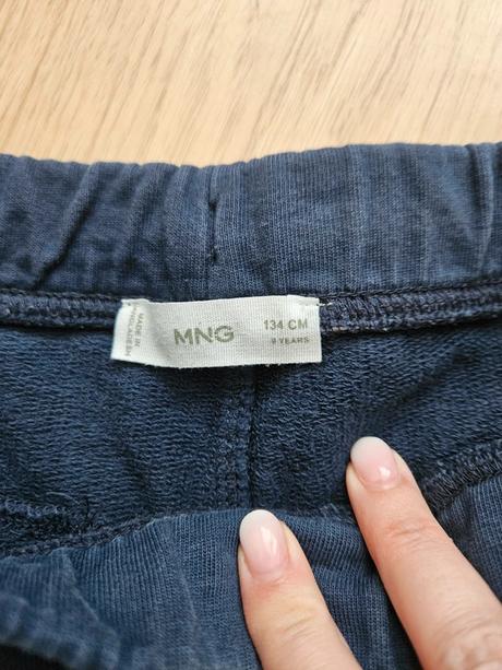 Kraťasy mango, vel. 134, mango,134