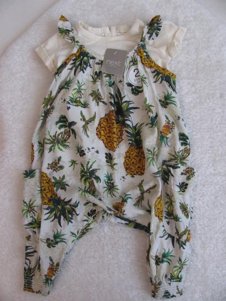 Letní souprava-baggy kalhoty + tričko, next,68