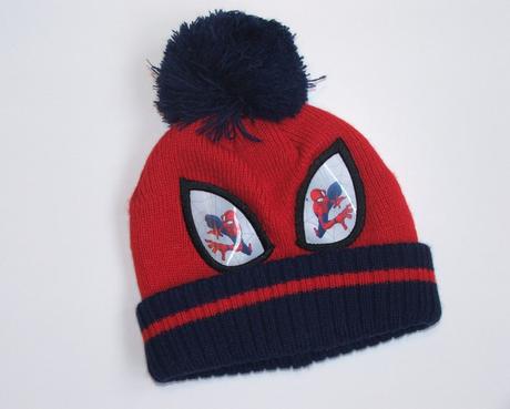 C779 zimní čepice vel. 7-10 let, marvel,128