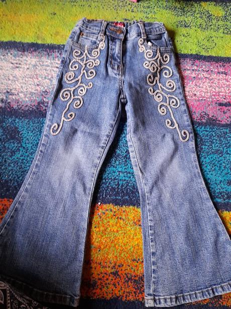 Džíny, rifle na holčičku modré vyšívané, 104