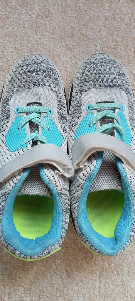 Tenisky zn."roadstar" vel."35", 35