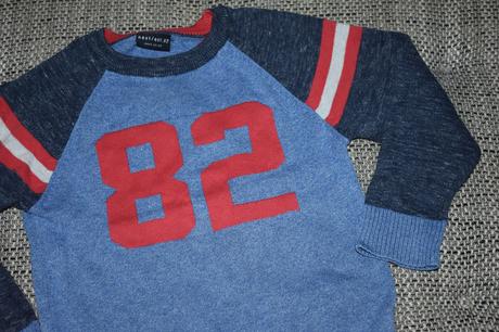 Slušivý svetřík next s číslem, velikost 104, next,104