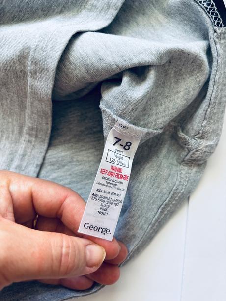 Triko šedé minecraft- v.7/8 let, george,128