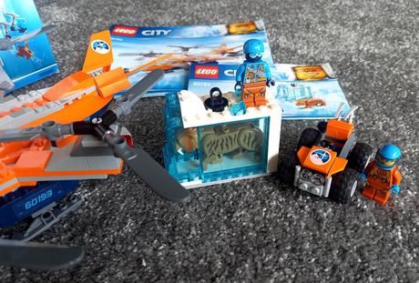 Lego city 60193 - arctic air transport.,
