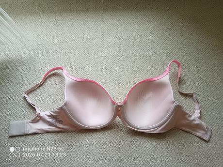 Podprsenka zn."victoria's secret" vel."34d/75d", victoria's secret,75d