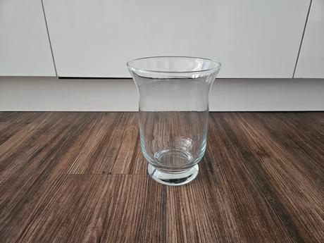 Skleněná váza 19 cm, 