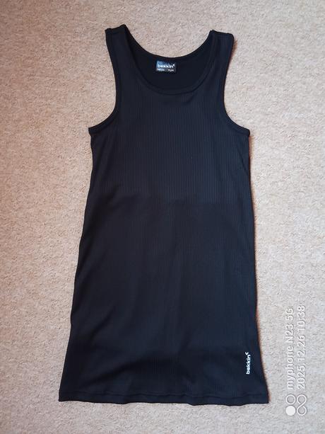 Šaty se šortky zn."bekkin" vel."146", 146