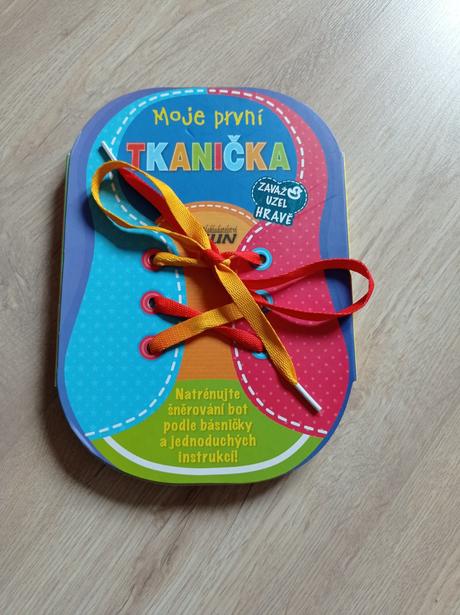 Knížka "moje první tkanička", 