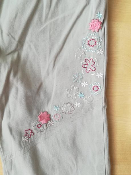 Kalhoty s kanýrkem, mini mode,98