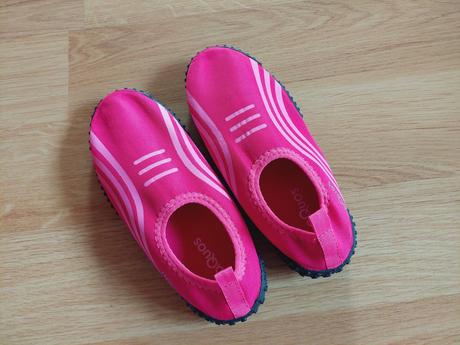 Boty do vody malinové zn. aquos v. 31, stélka 20,7, 31