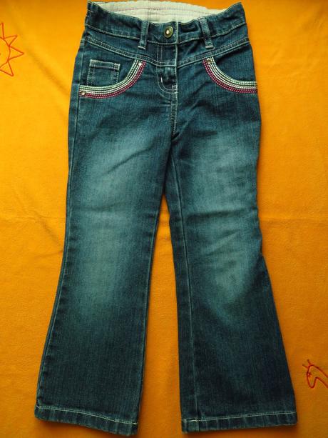 Rifle s ozdobnými kapsami, okay,104