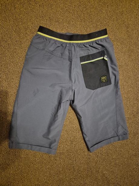 Chlapecké kraťasy quechua vel. 146/152, quechua,146