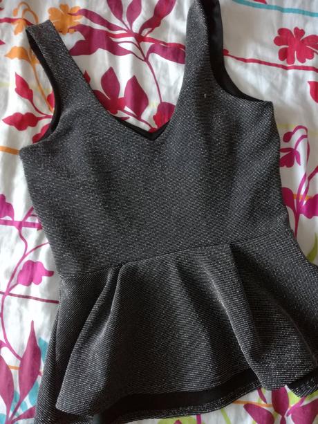 Damsky spolecensky natelnik, m