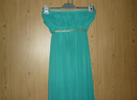 Zelené dlouhé šaty se zlatým páskem made in italy, s