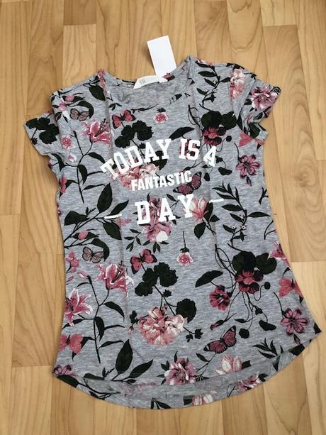 Tríčo s kytičkama, h&m,170
