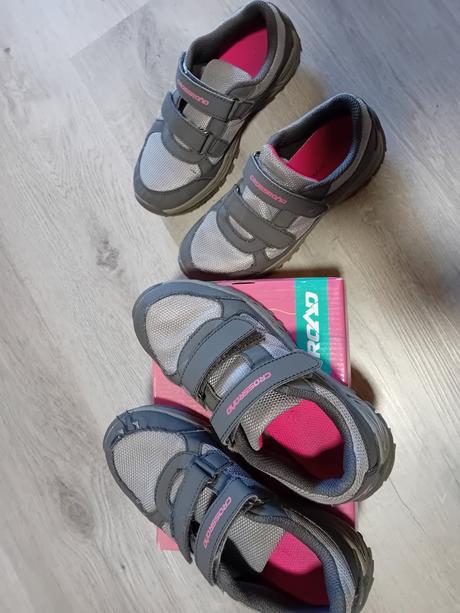 2 x outdoorové botky, 34