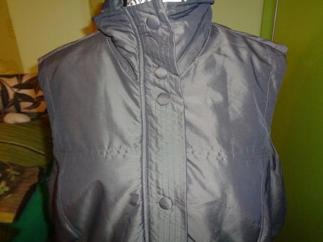 Super šedostříbrná slabší vesta - vel. 52, 52