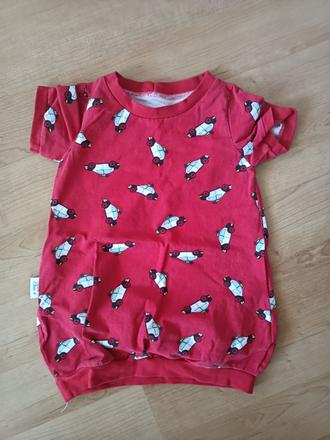 Chlapecká noční košile, 98