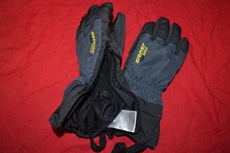 Lyžařské rukavice prstové,v.116, zipy,prodloužené, 110 / 116