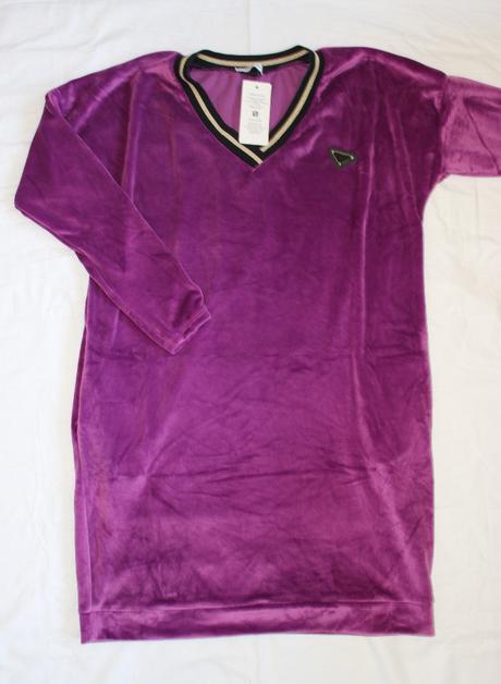 Ho13. sametové šaty/maxi mikina made in italy, 38