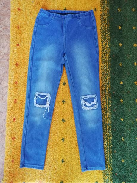 Legíny vel. cca 122, calzedonia,122